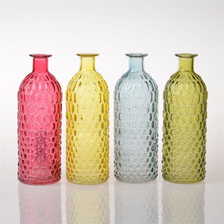 Bud Vase in Bulk