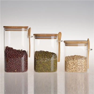 Contenitore in vetro con coperchio in legno